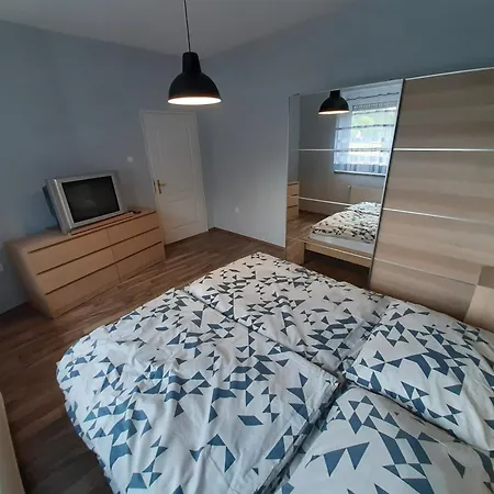 Zoli Vendeghaz Holiday home