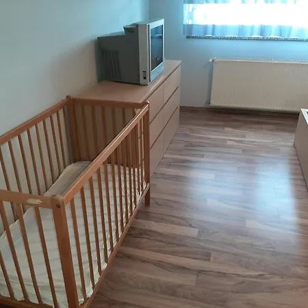 Zoli Vendeghaz Ferienhaus *